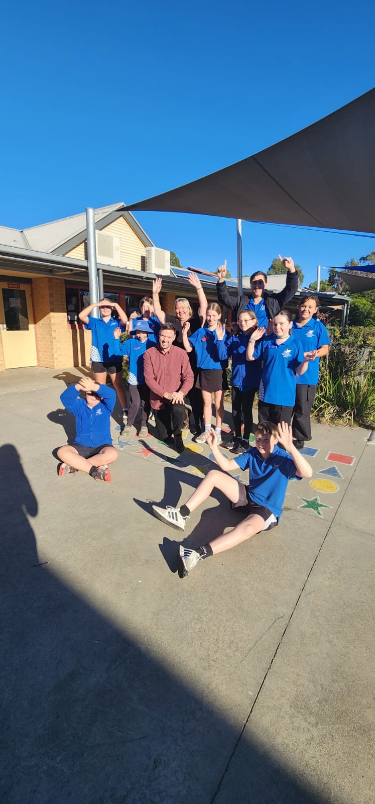 $400 SCHOOL SAVING BONUS WILL HELP BUSY EAST GIPPSLAND FAMILIES  Main Image